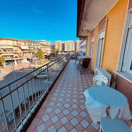 Family Piazza Milano - Apartment