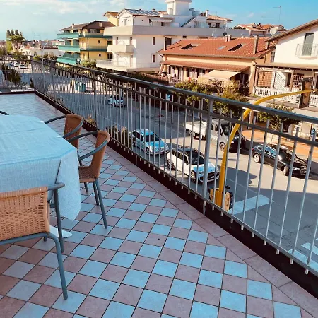 Family Piazza Milano - Apartment *